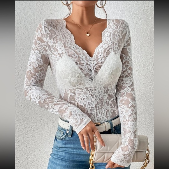 Beautiful Boho Sleeveless Floral Lace (Style 2297)